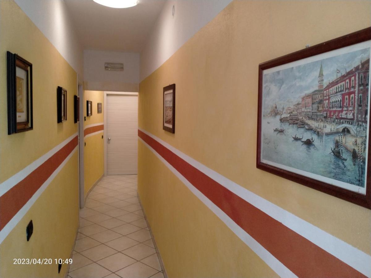 B&B Gardasee كاستلْنْيوفو ديل غارد المظهر الخارجي الصورة