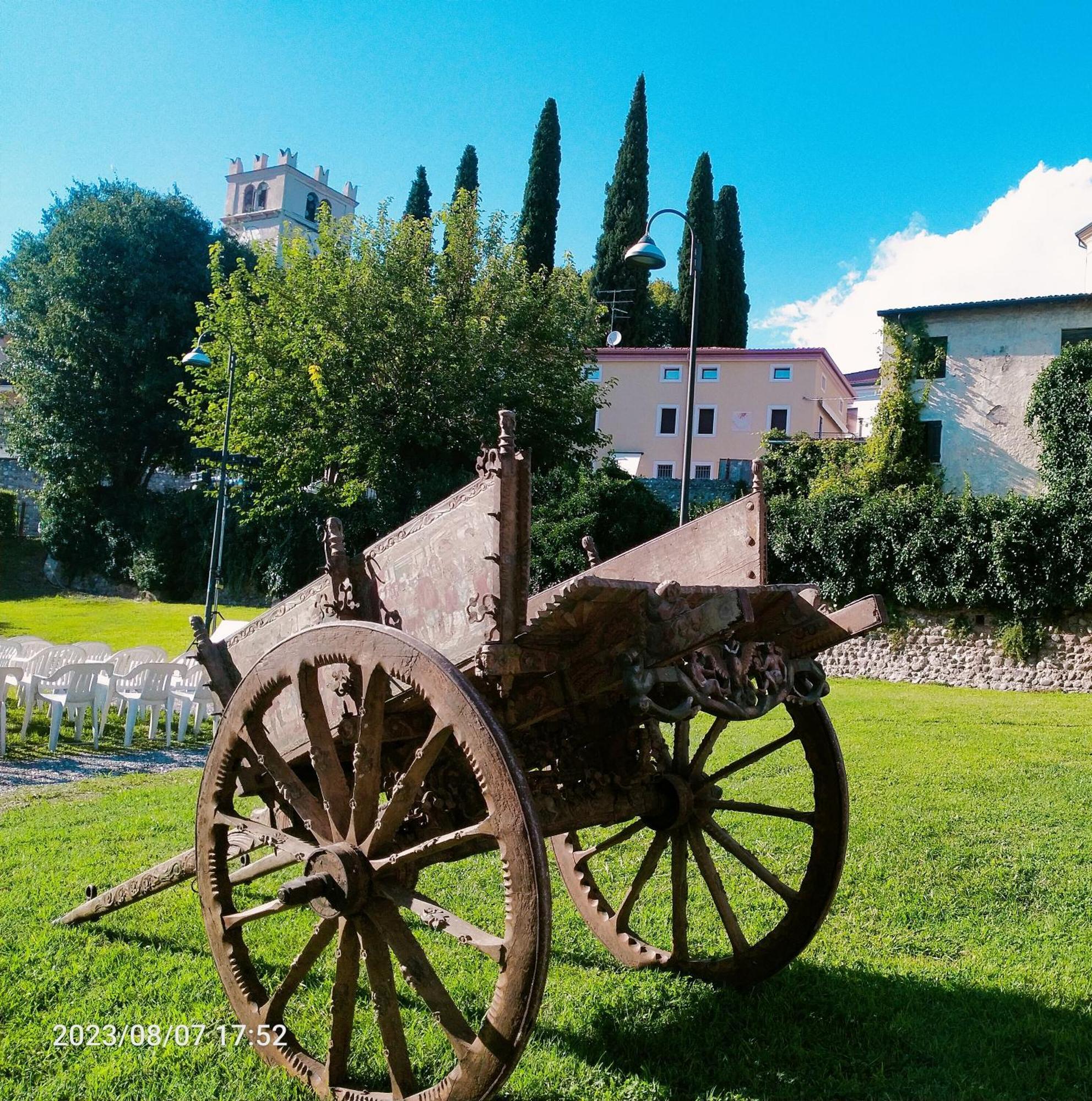 B&B Gardasee كاستلْنْيوفو ديل غارد المظهر الخارجي الصورة