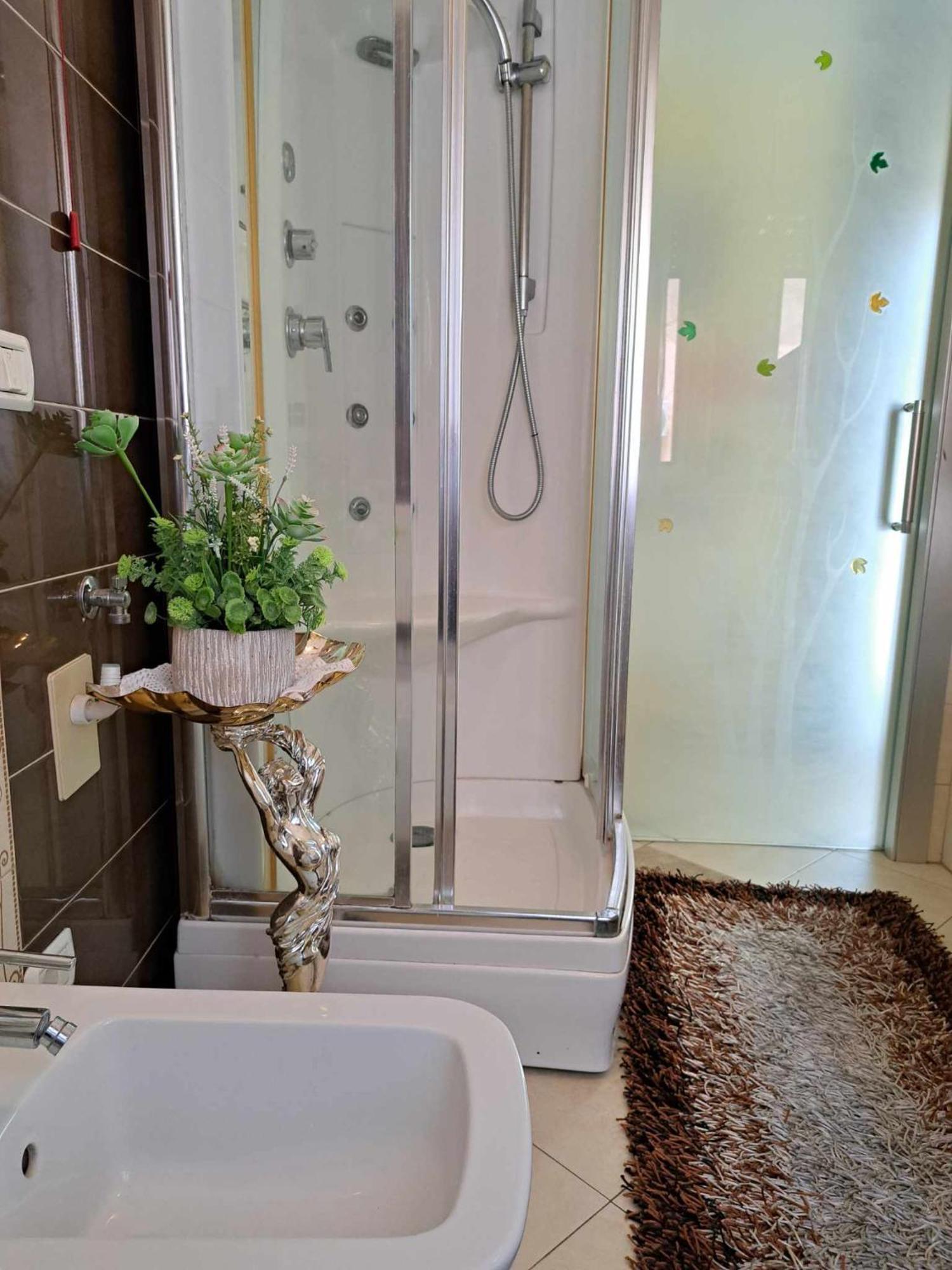 B&B Gardasee كاستلْنْيوفو ديل غارد المظهر الخارجي الصورة