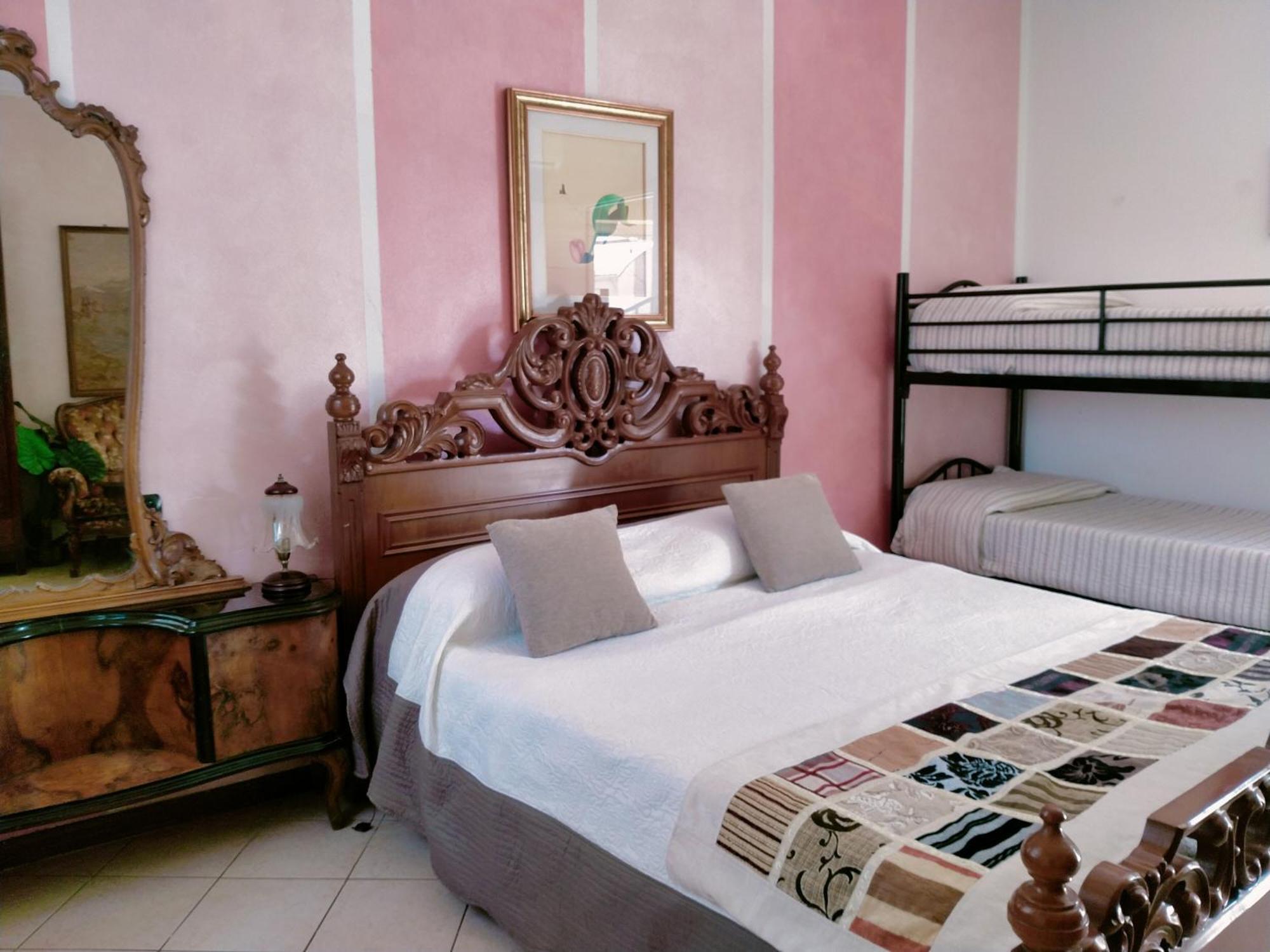 B&B Gardasee كاستلْنْيوفو ديل غارد المظهر الخارجي الصورة